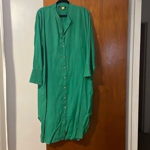 Green linen dress
